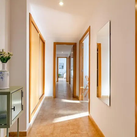 Wintowinrentals Perfect Location And Sea View Appartement *