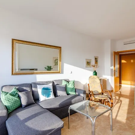 Wintowinrentals Perfect Location And Sea View